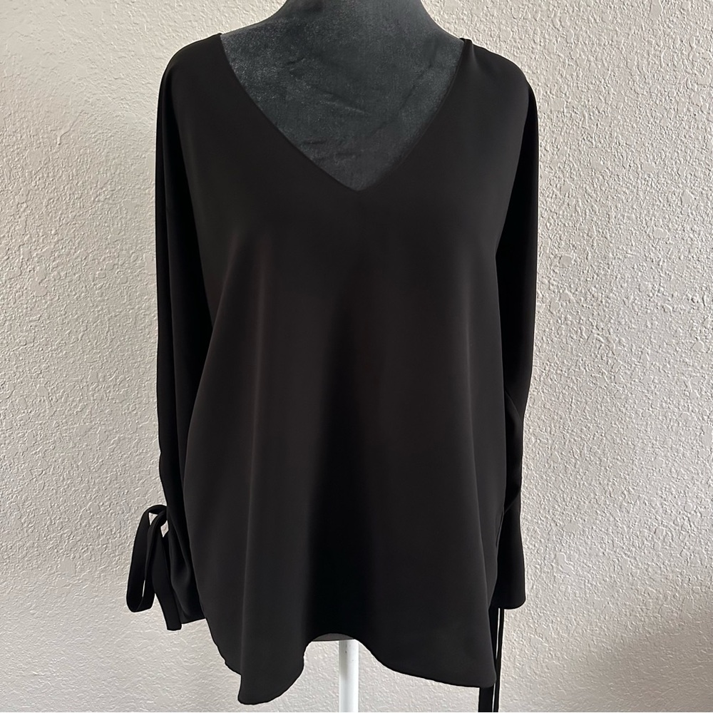 Amanda Uprichard Black V-Neck Blouse Top with Tie Sleeve Detail – Size M (NWOT)